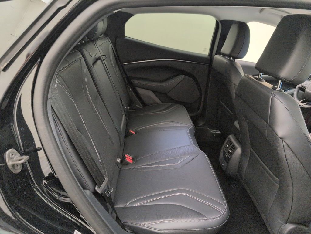 Certified 2024 Ford Mustang Mach-E Premium image 40