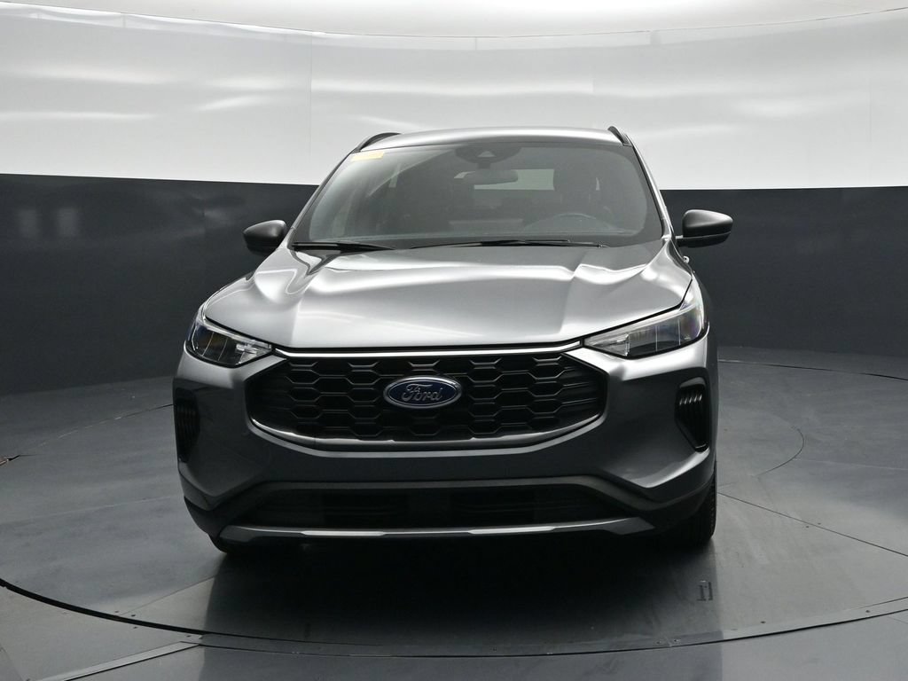 Certified 2025 Ford Escape ST-Line w/ Tech Pack #1 FWD image 19