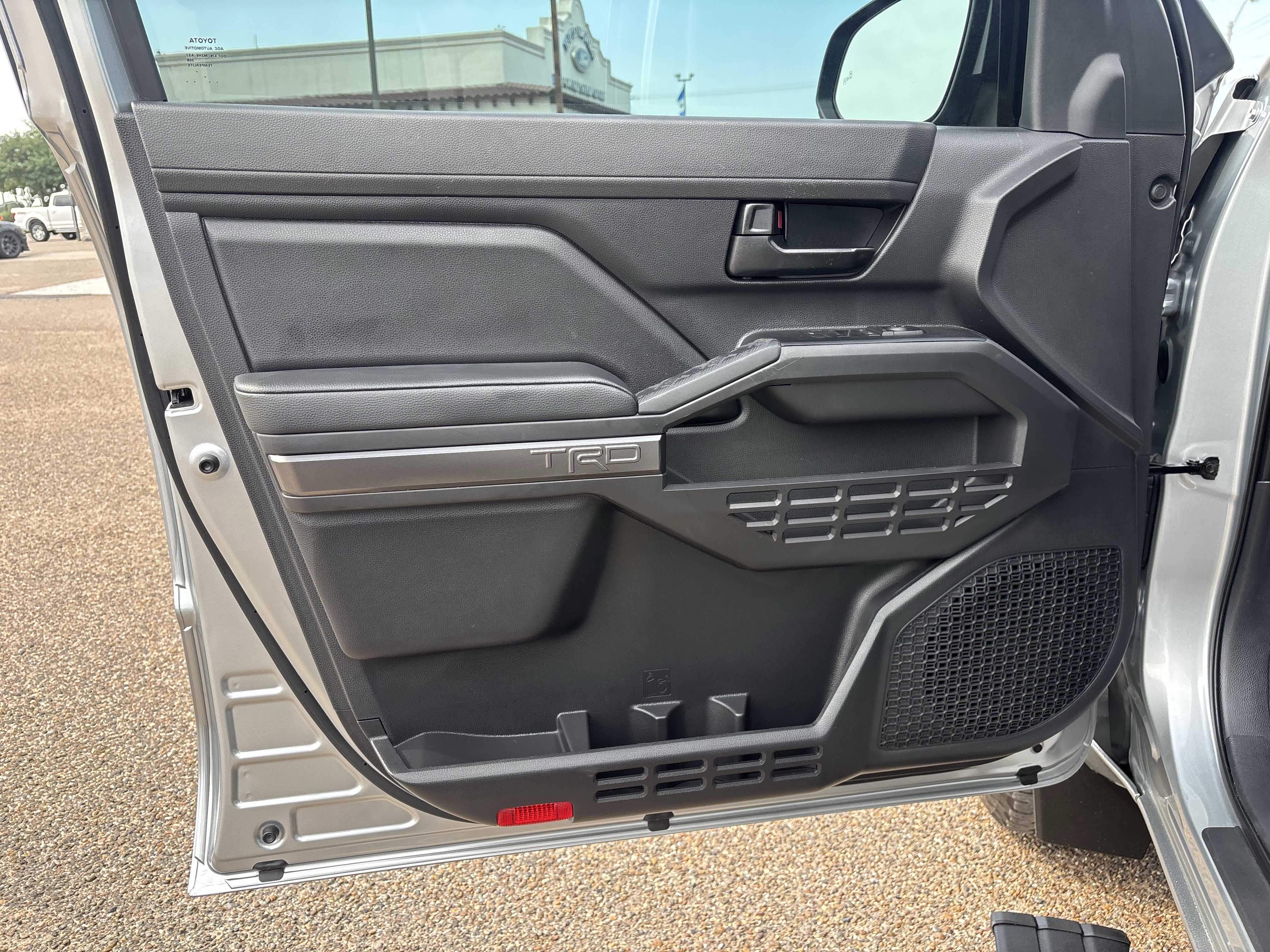 Used 2024 Toyota Tacoma PreRunner w/ TRD Prerunner Upgrade Package RWD image 9
