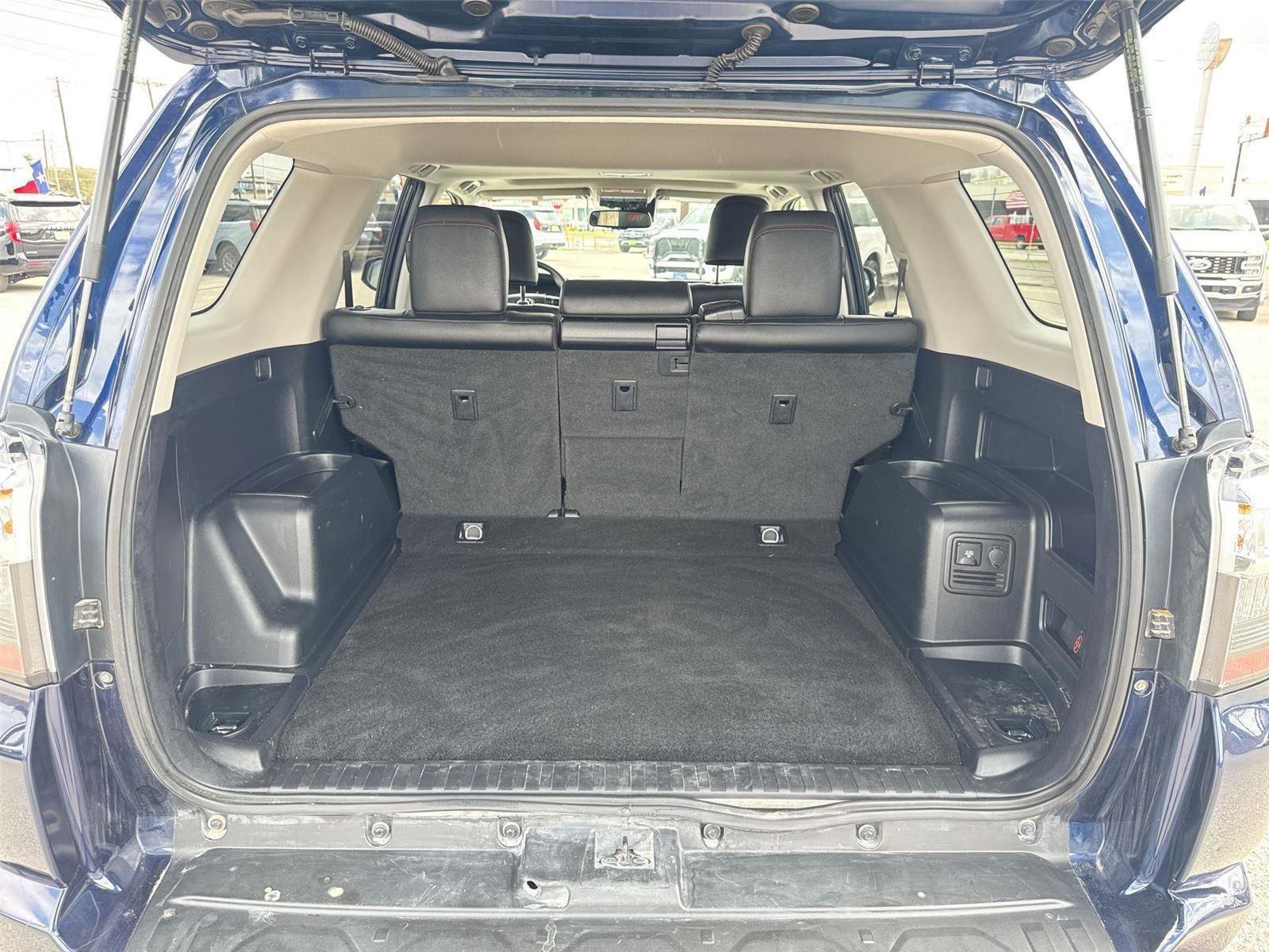 Used 2022 Toyota 4Runner TRD Off-Road Premium image 22