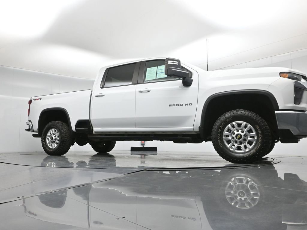 Used 2022 Chevrolet Silverado 2500 LT w/ All Star Edition image 11