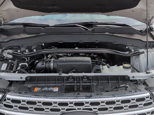 Certified 2022 Ford Explorer Limited w/ Equipment Group 301A AWD/4WD image 23