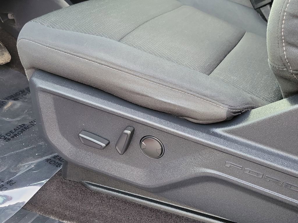 Certified 2022 Ford F150 XLT w/ Equipment Group 302A High image 9