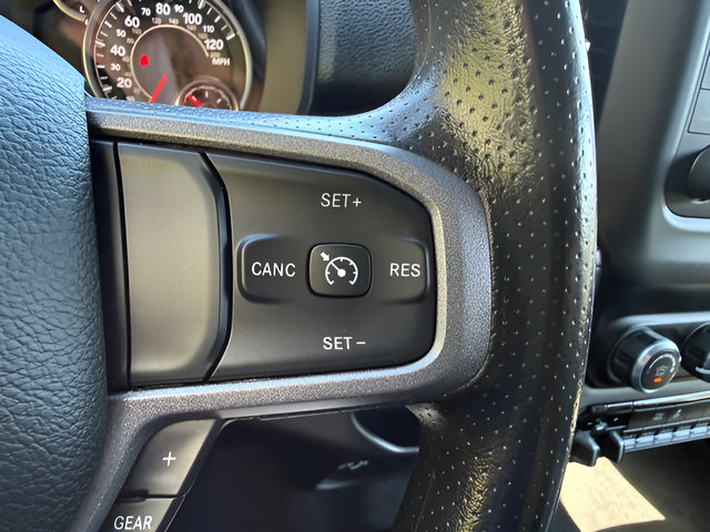 Used 2024 RAM 2500 Tradesman w/ Chrome Appearance Group AWD/4WD image 14