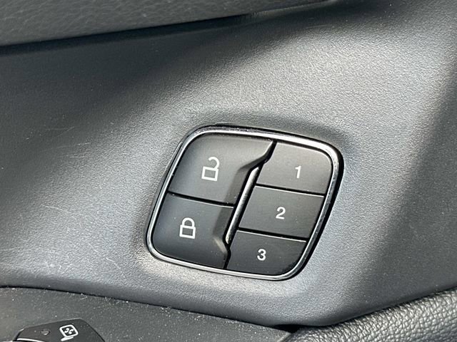 Certified 2024 Ford Expedition Max XLT image 17