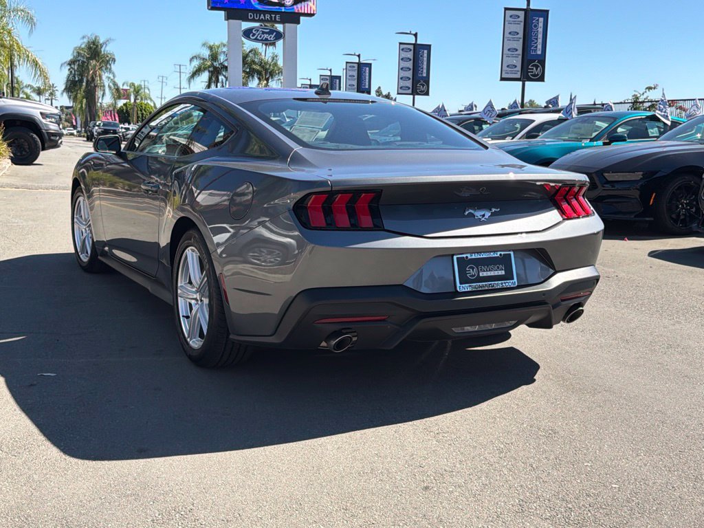 Certified 2026 Ford Mustang Coupe RWD image 10