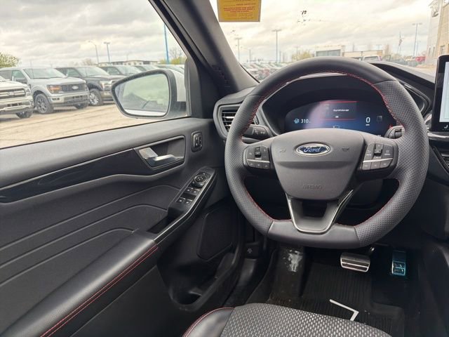 Certified 2023 Ford Escape ST-Line Select w/ Tech Pack #2 image 19