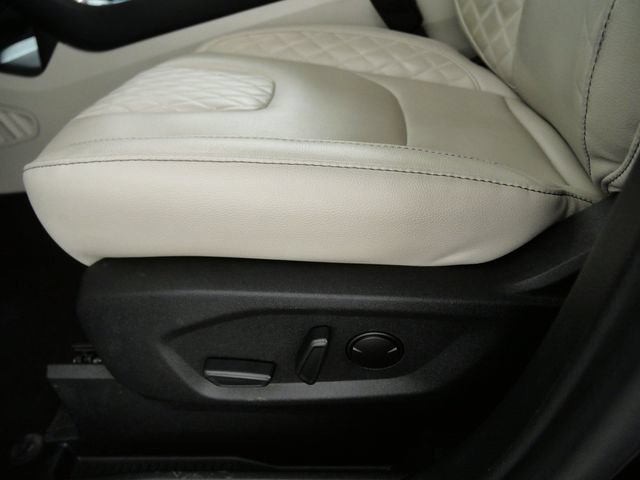 Certified 2023 Ford Edge Titanium AWD/4WD image 17