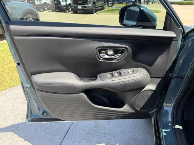 Used 2026 Honda HR-V EX-L image 8