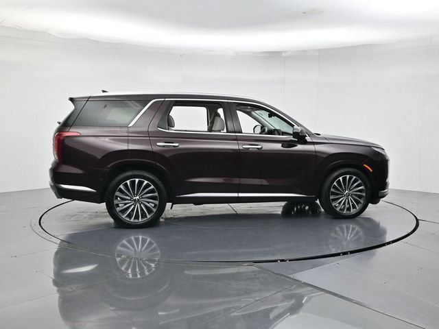 Used 2024 Hyundai Palisade Calligraphy AWD/4WD image 2