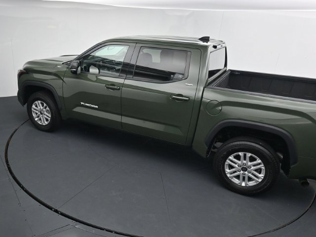 Used 2023 Toyota Tundra SR5 w/ SR5 Premium Package AWD/4WD image 30