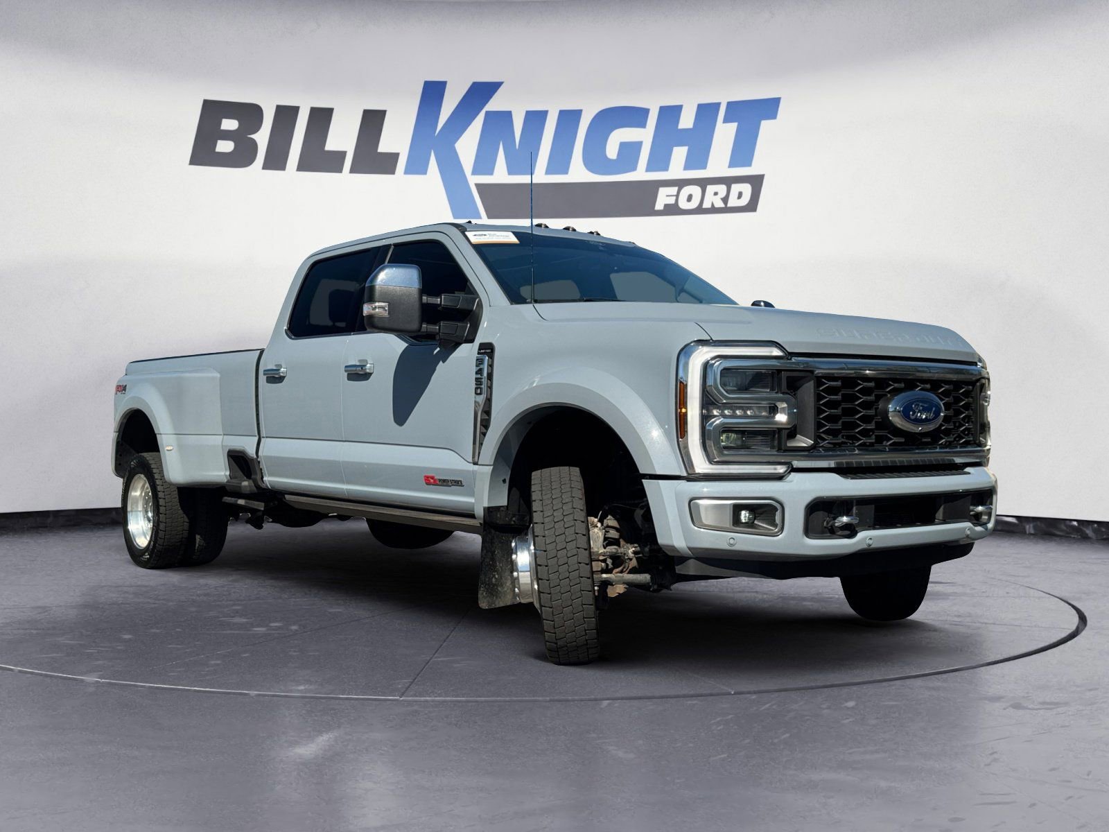 Certified 2024 Ford F450 Limited w/ FX4 Off-Road Package image 7