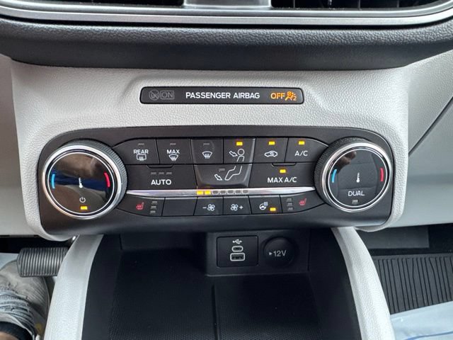 Certified 2024 Ford Escape Active AWD/4WD image 25