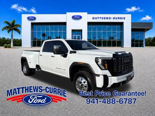 Used 2026 GMC Sierra 3500 Denali Ultimate AWD/4WD image 1