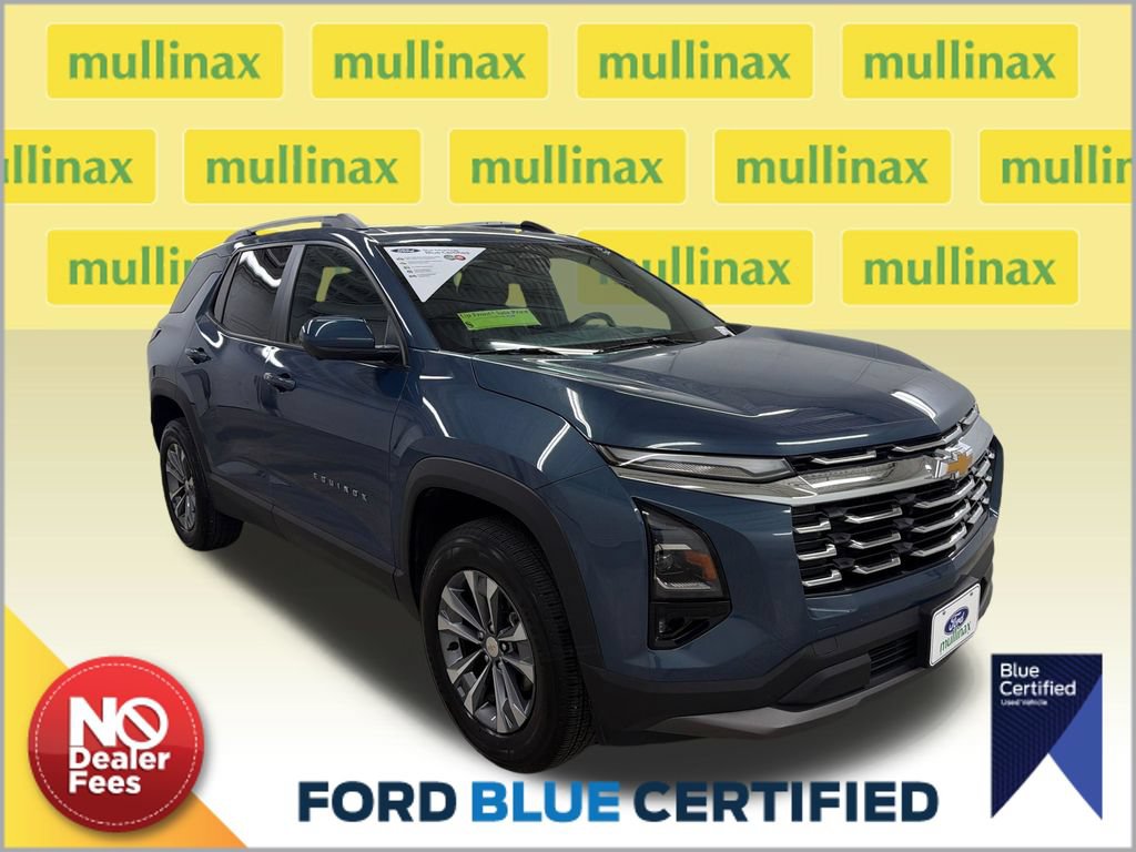 Used 2025 Chevrolet Equinox LT w/ Convenience Package II FWD image 1