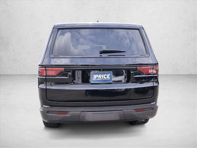 Used 2022 Jeep Wagoneer Series III w/ Convenience Group I AWD/4WD image 8