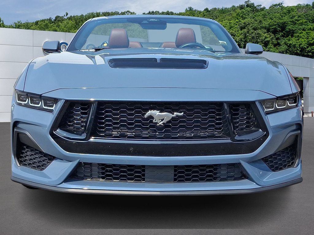 Certified 2025 Ford Mustang GT Premium RWD image 2