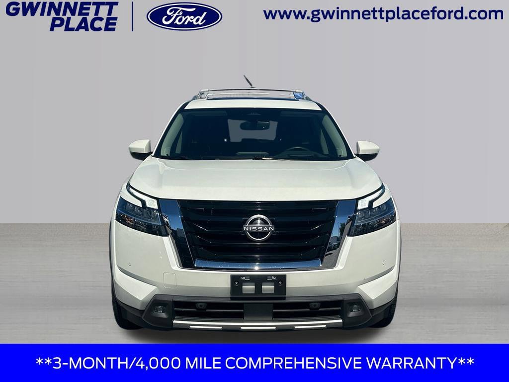 Used 2022 Nissan Pathfinder Platinum w/ Cargo Package FWD image 2