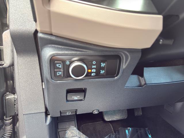 Certified 2023 Ford Bronco Wildtrak AWD/4WD image 17