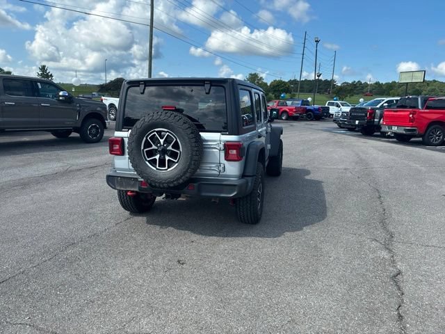 Used 2024 Jeep Wrangler Unlimited Rubicon AWD/4WD image 31