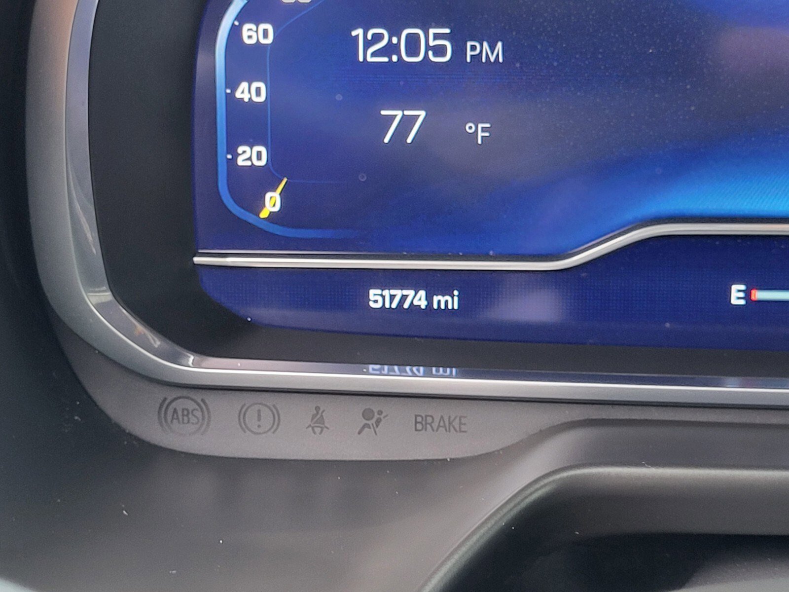 Used 2023 Chevrolet Suburban Z71 w/ Luxury Package image 31