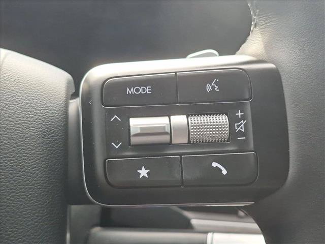 Used 2026 Hyundai Santa Fe SEL FWD image 13