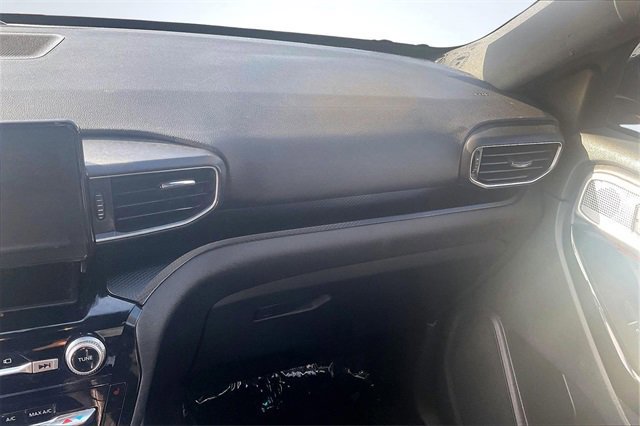 Certified 2022 Ford Explorer ST-Line w/ Class IV Trailer Tow Package image 17