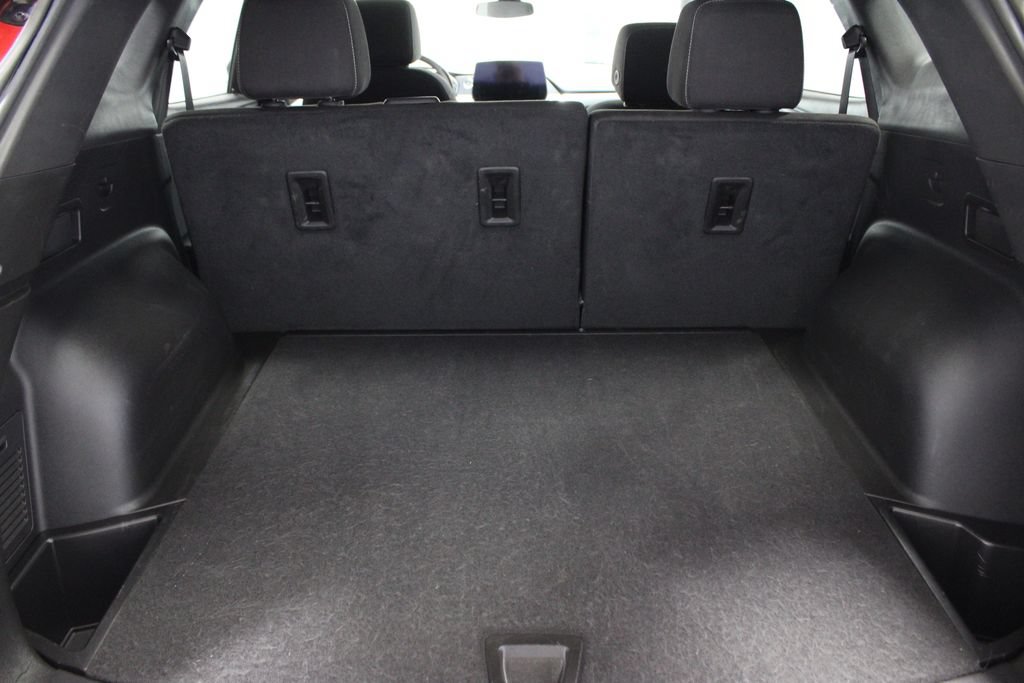 Used 2025 Chevrolet Blazer LT AWD/4WD image 15