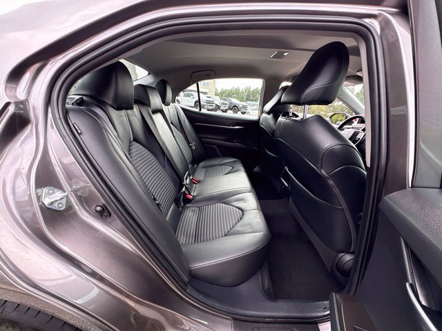 Used 2021 Toyota Camry SE FWD image 23