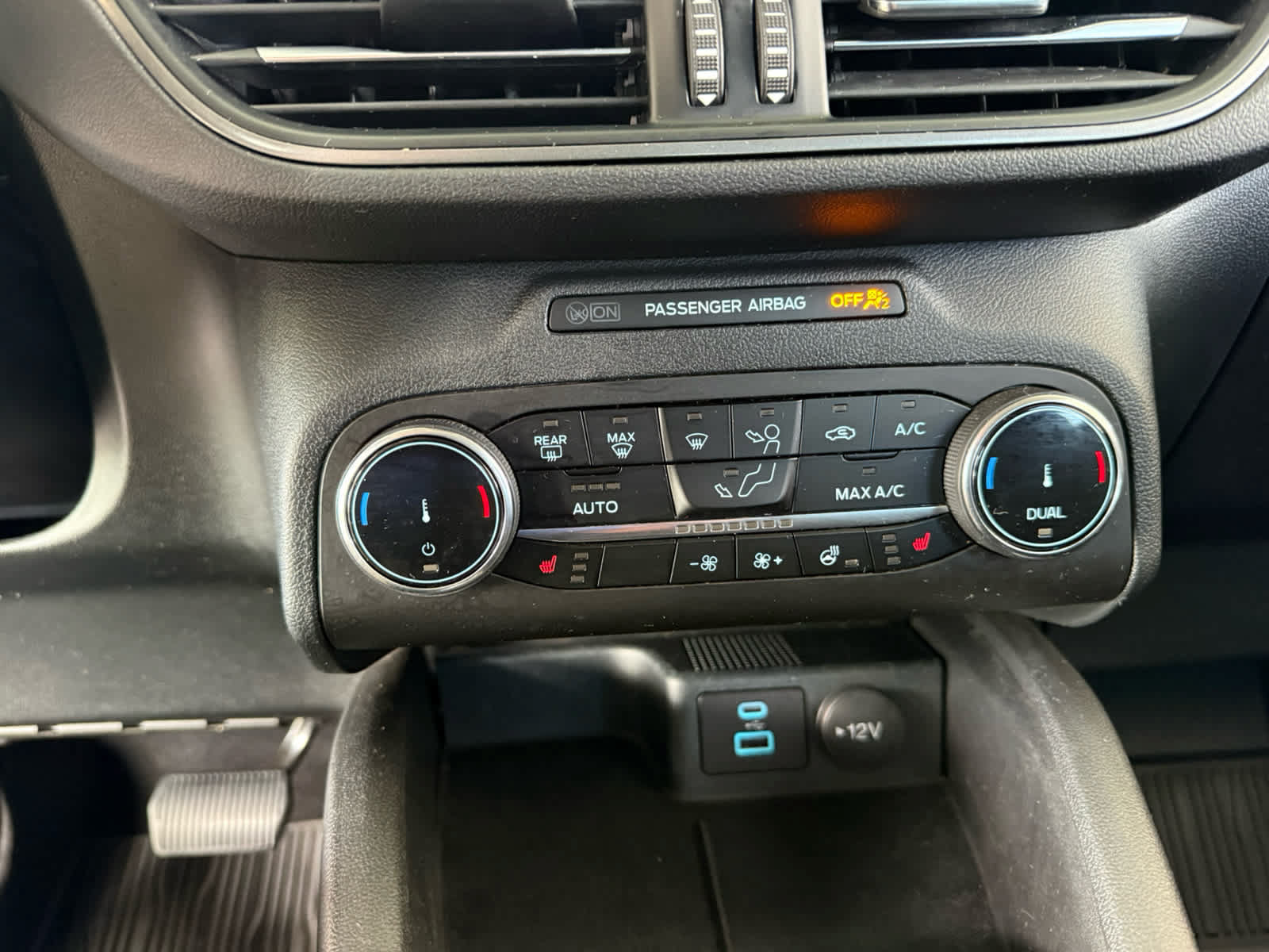 Certified 2023 Ford Escape Active AWD/4WD image 15