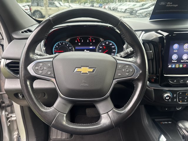 Used 2022 Chevrolet Traverse LT FWD image 23