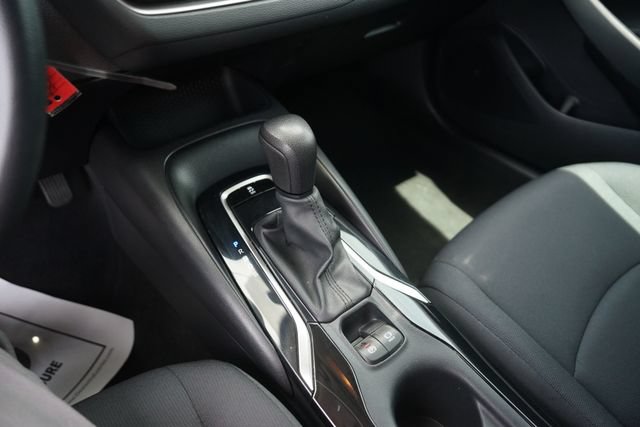 Used 2021 Toyota Corolla LE FWD image 28