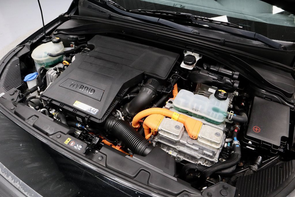 Used 2018 Hyundai Ioniq Blue image 15