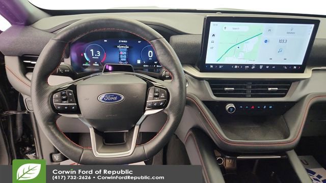 Certified 2025 Ford Explorer ST-Line image 17