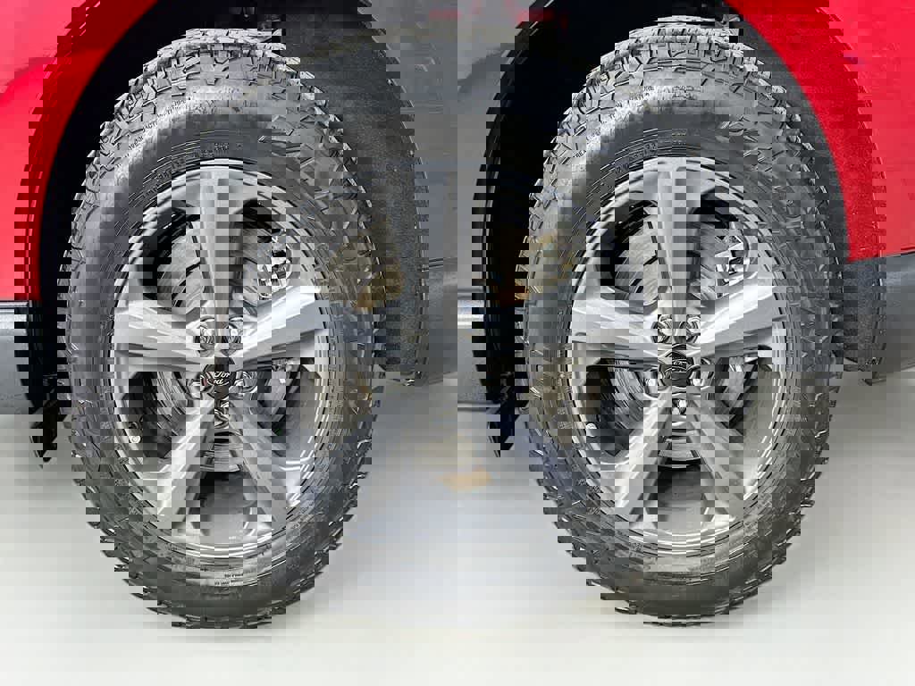 Certified 2022 Ford Edge SEL w/ Sport Appearance Package image 11