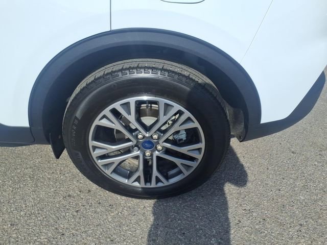 Certified 2022 Ford Escape SEL AWD/4WD image 8