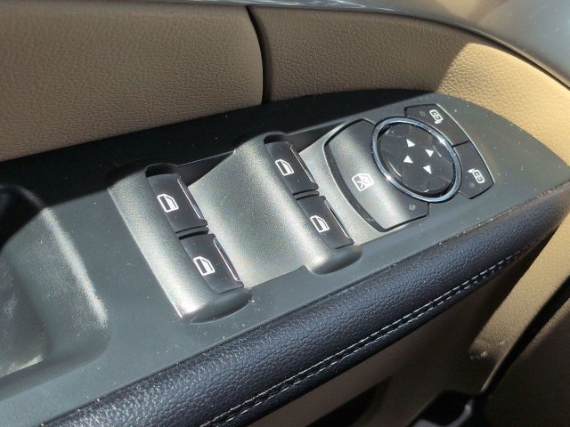 Certified 2017 Ford Explorer XLT FWD image 24