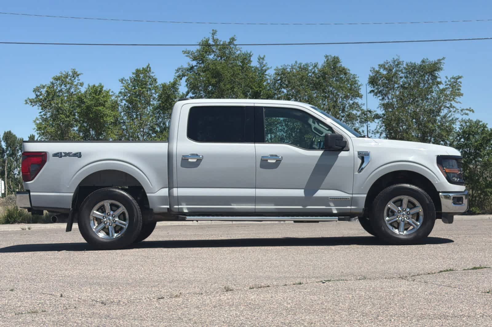 Certified 2024 Ford F150 XLT w/ Mobile Office Package AWD/4WD image 8