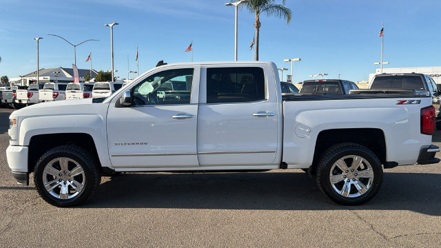 Used 2018 Chevrolet Silverado 1500 LTZ Z71 w/ LTZ Plus Package AWD/4WD image 9