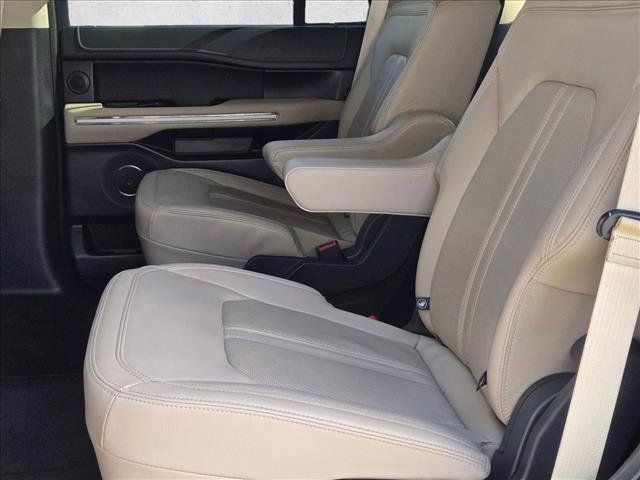 Certified 2024 Ford Expedition Limited image 20