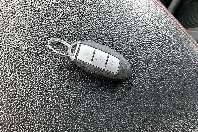 Used 2021 Nissan Titan PRO-4X w/ Pro-4x Utility Package image 16