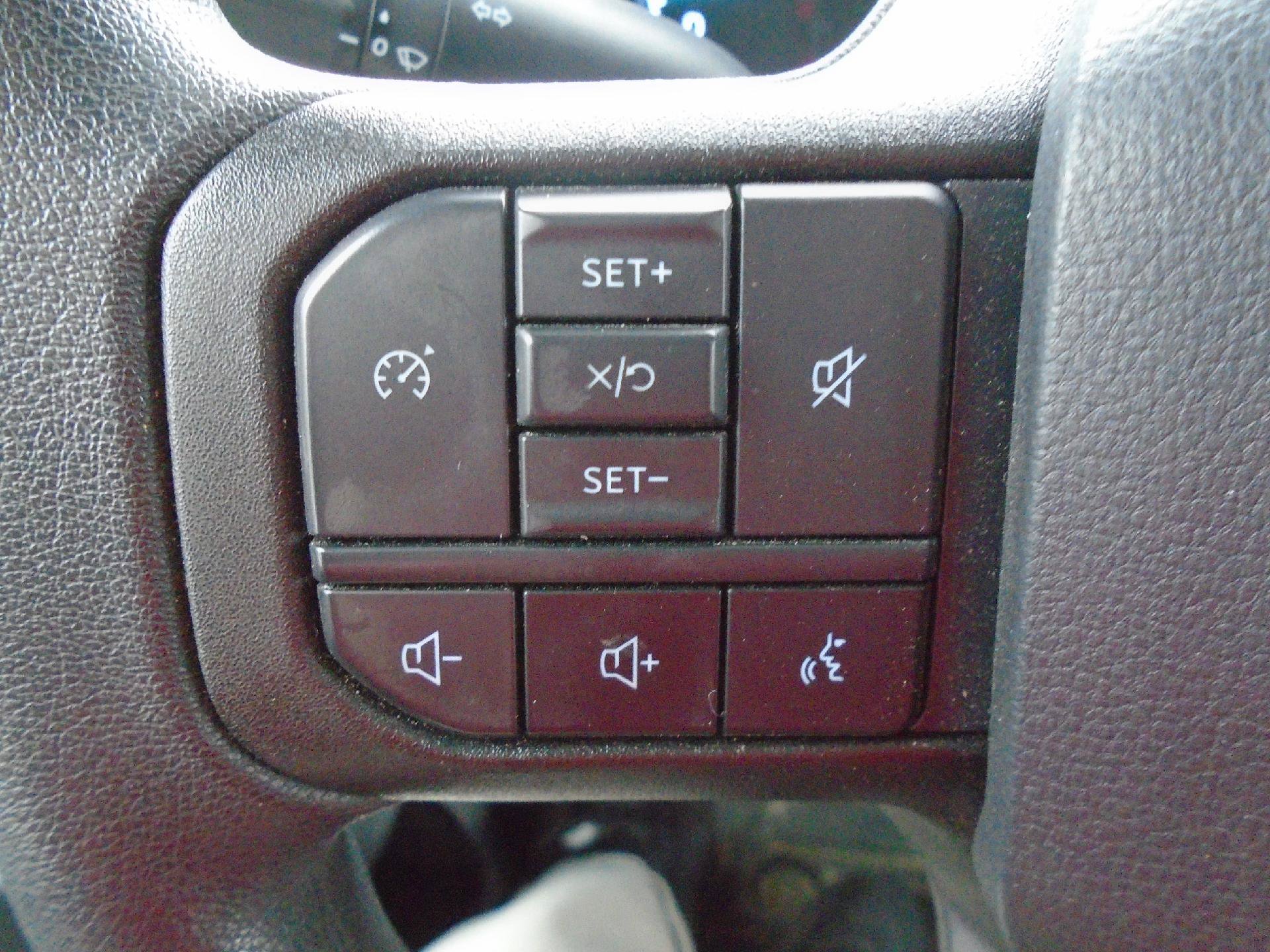 Certified 2023 Ford F250 XL w/ Snow Plow Prep Package AWD/4WD image 20