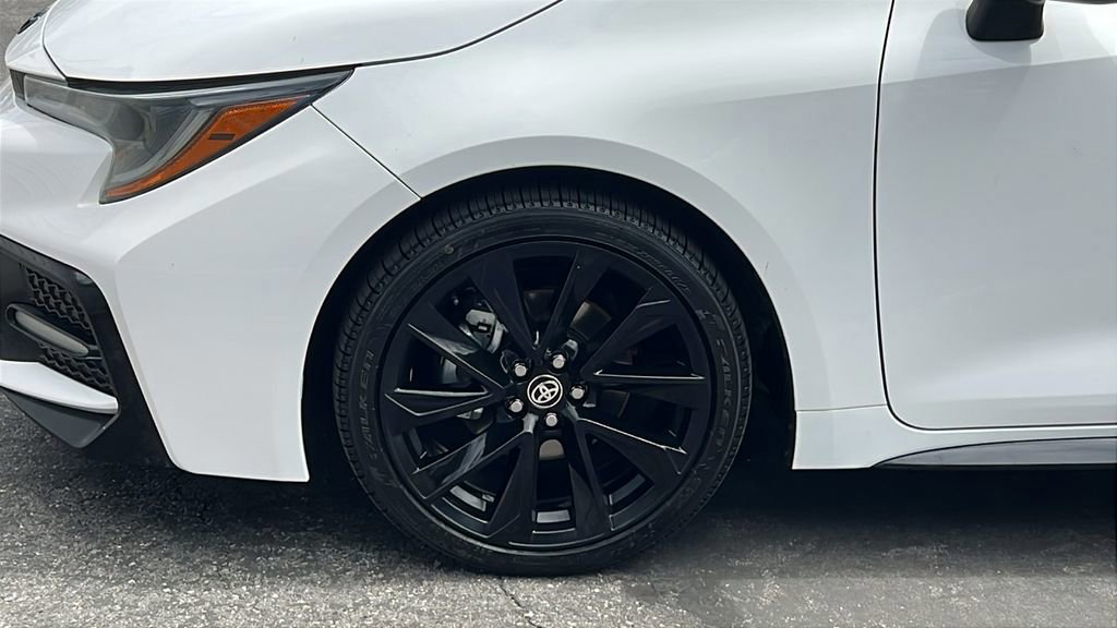 Used 2022 Toyota Corolla SE w/ Carpet Mat Package (TMS) FWD image 8
