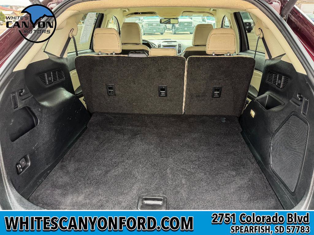 Certified 2020 Ford Edge Titanium w/ Class II Trailer Tow Package image 12