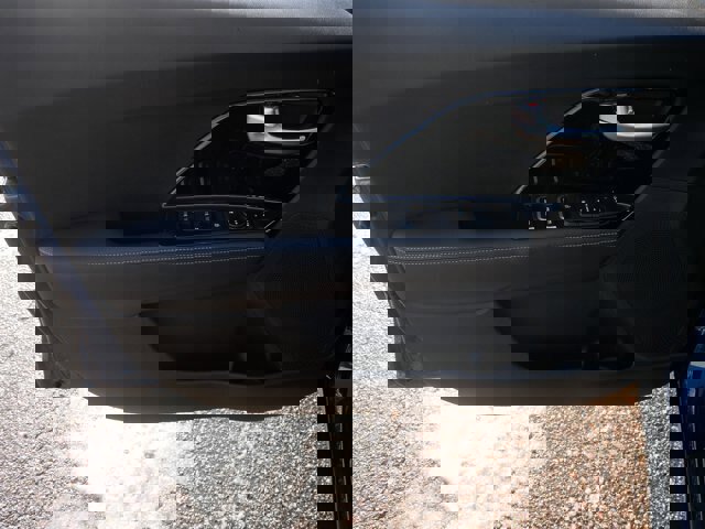 Used 2019 Kia Niro EX image 14