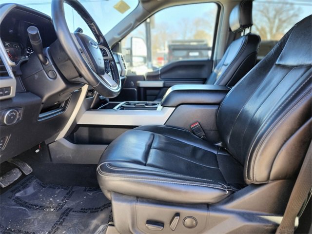 Certified 2020 Ford F350 Lariat w/ Lariat Ultimate Package image 18