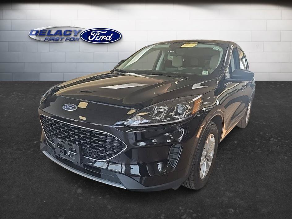 Certified 2022 Ford Escape SE