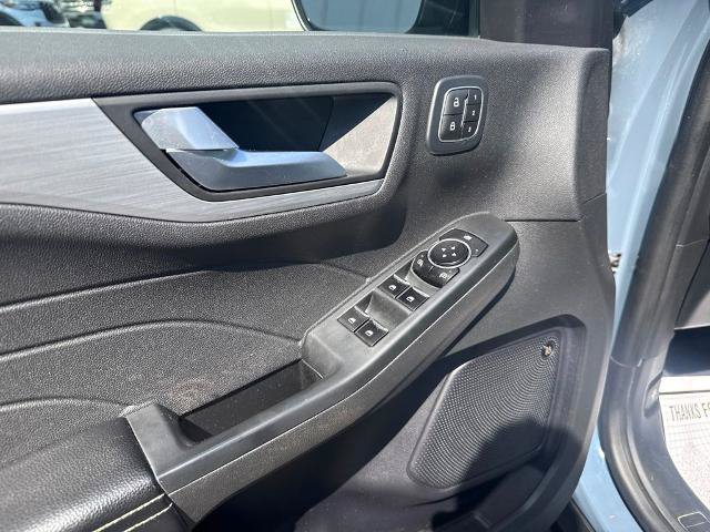 Certified 2023 Ford Escape Platinum w/ Premium Technology Package AWD/4WD image 10