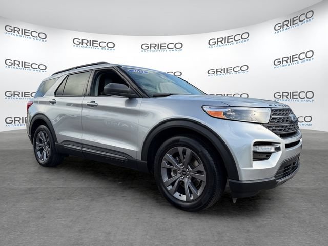 Certified 2021 Ford Explorer XLT w/ Equipment Group 202A RWD image 1
