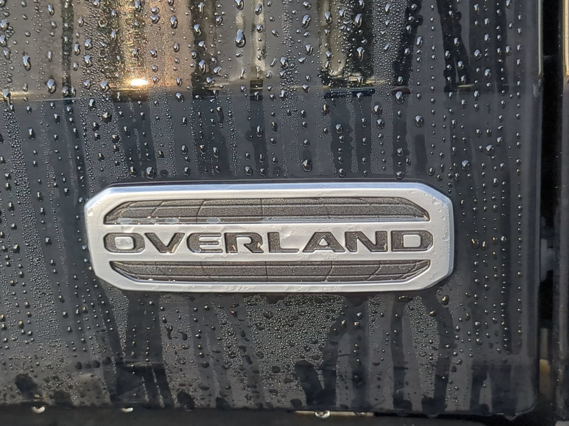 Used 2022 Jeep Gladiator Overland w/ Popular Equipment Package AWD/4WD image 47